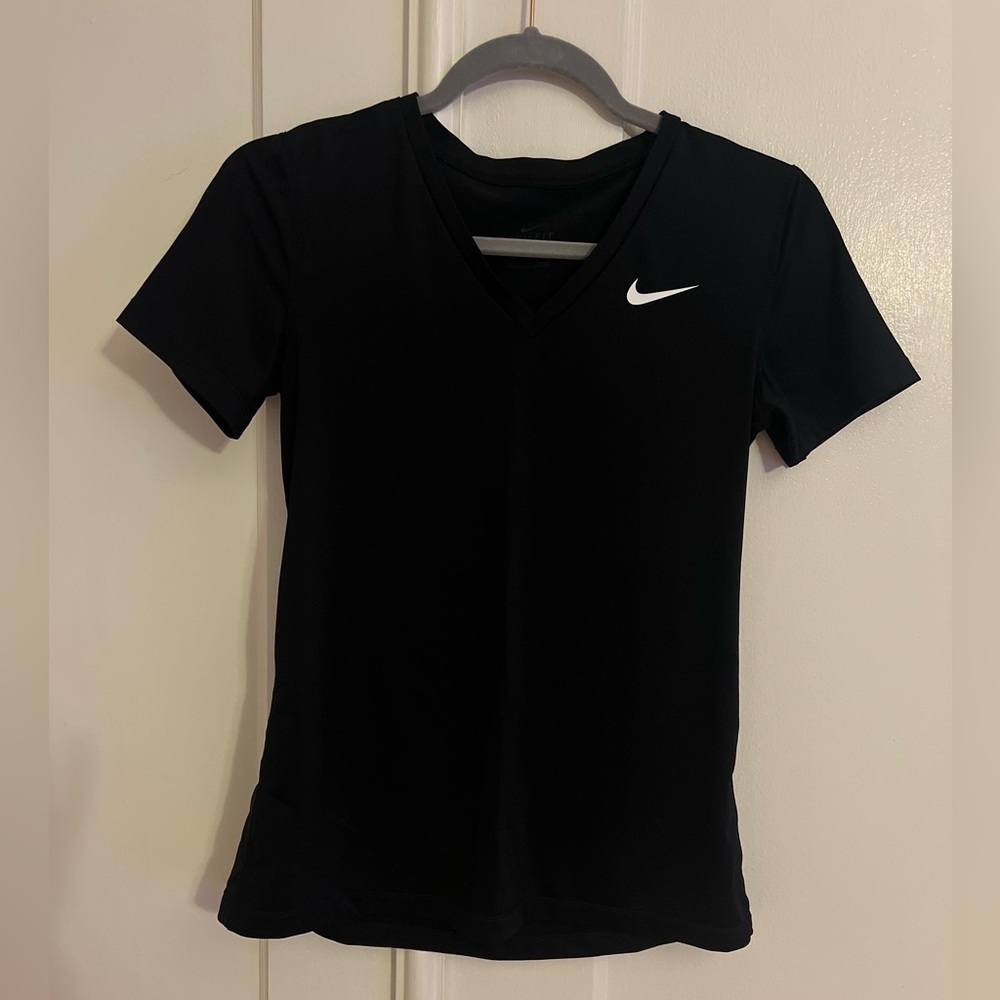 Nike Dri-Fit Short Sleeve V-Neck shirt